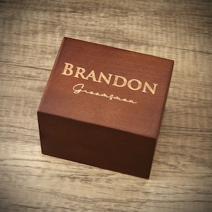 Personalisierte Holzuhrenbox, Uhrenbox aus Holz mit Gravur, Benutzerdefinierte Groomsman Geschenkbox, Trauzeuge Geschenkbox, Herrengeschenkbox, Brautjungfer Geschenkbox