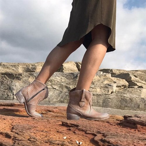 Genuine Leather Western Summer Boots, Casual Women Boots, Cowboy Boots Breatable, Comfortalbe and Super Cool!