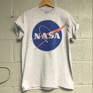 Nasa Meatball logo Camiseta cinza Heather cinza