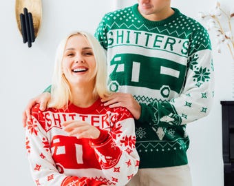 Suéter navideño feo y completo de Shitter's Vacation, rojo, verde y azul