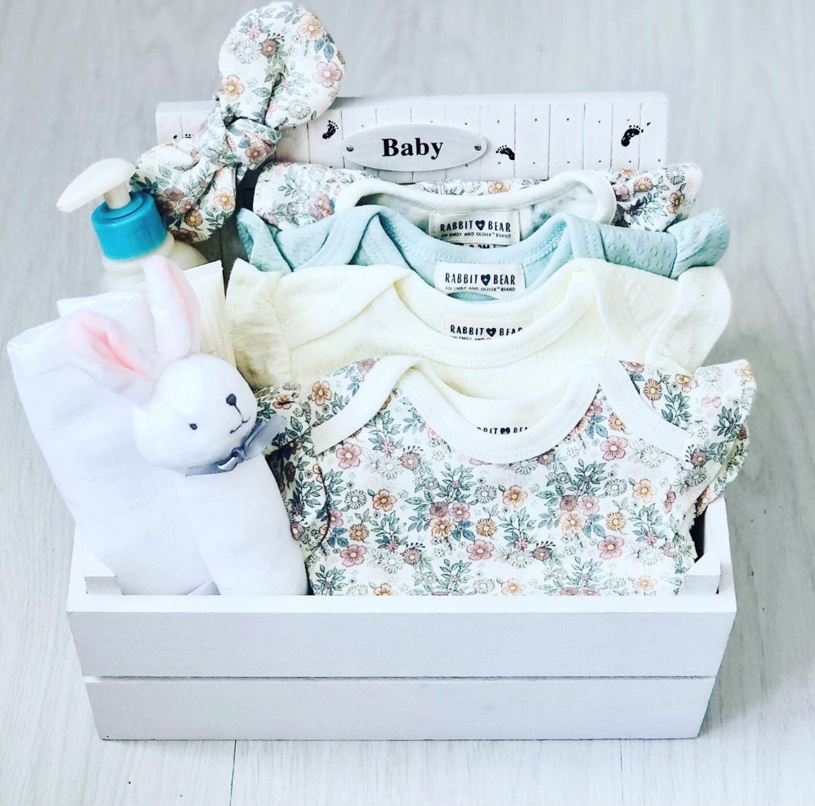 Ideas For A Baby Shower Hamper - Best Design Idea