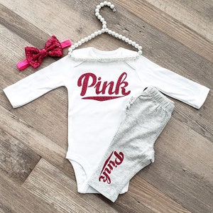 Cute baby clothes, love pink, babygirl clothing,girl babyshower gift, clothing, baby girl outfit, coming home outfit, toddler girl clothing