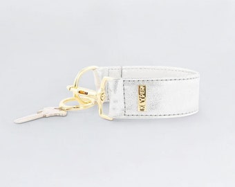 Premium Leather KEYPER key ring wristlet Stunning Silver - High quality key chain, Personalized wristlet gift for her, Smart key holder