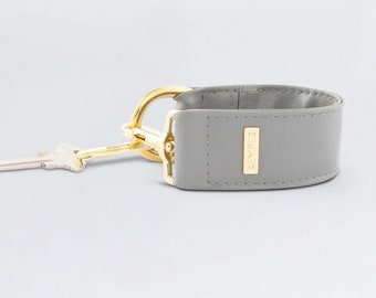 Vegan Leather KEYPER key ring wristlet Cool Grey - High quality key chain, Personalized wristlet gift for her, Women anniversary, key holder