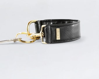 Vegan Leather KEYPER key ring wristlet Classic Black - High quality key chain, Personalized wristlet gift for her, Women anniversary