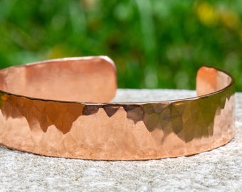 Stackable Copper Cuff Bracelet, Hand Hammered Copper Bracelet, Textured Narrow Cuff Bracelet, Women's Cuff, Men's Cuff in Small Medium Large