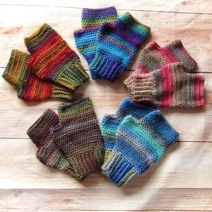 Fingerless Gloves Crochet Pattern - Crochet Fingerless Gloves Pattern - Gloves Pattern - Fashion Gloves patterns - Women&#39;s gloves pattern