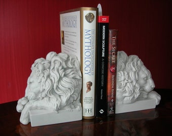 The Chatsworth Lions, as book ends