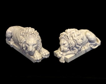 The Chatsworth Lions, a pair.