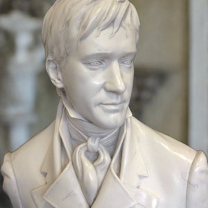 Busto in marmo di Mr. Darcy dal film Orgoglio e pregiudizio immagine 5