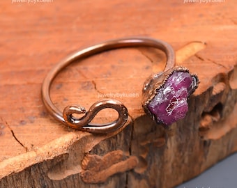 Halloween-uitverkoop 75% korting op natuurlijke roze robijnrode koperen ring: elektrogevormde edelsteen, verstelbare cocktailring