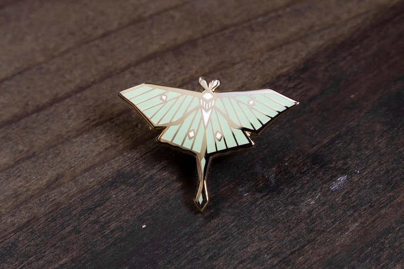 Luna Moth Enamel Pin enamel pin, luna moth pin, cute pins, lapel pin, Christmas pin, small gifts, gifts under 15 zdjęcie 1
