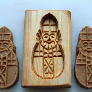 Wood cookie mold Sn Nicholas 7 gingerbread springerle speculaas kashigata mold Handmade carved wood Gift Linden tree.