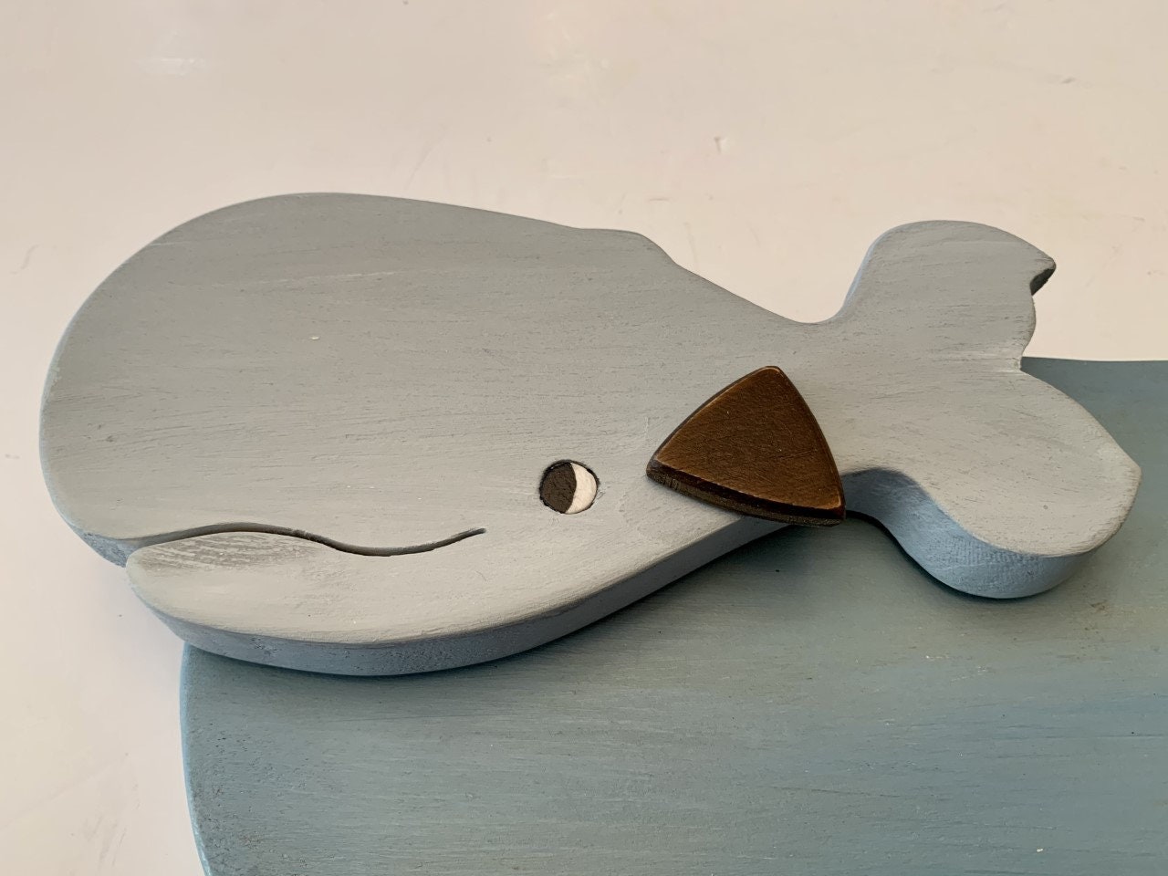 Mediano tamaño hecho a mano pared colgante whimsical madera | Etsy