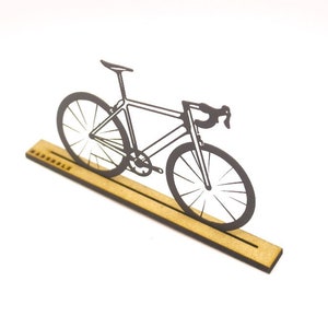 UN VÉLO GRAVEL! :)