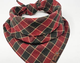 Pet Bandana "Halsey"