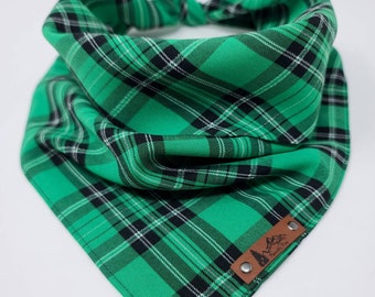 Dog Bandana "Ontario" 100% Polyester wash and wear dog neckwear Dog clothes Green Plaid