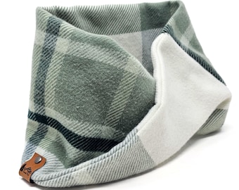 Pet Infinity Scarf "Willows"