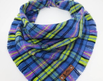 Dog Bandana "Lilliwaup"