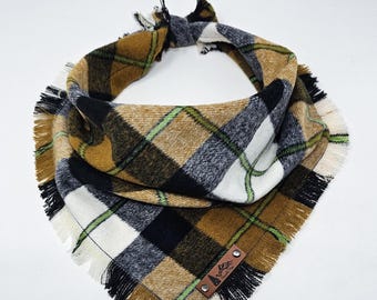 Pet Bandana "Milton"