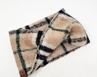 Pet Infinity Scarf "Greenbrier"