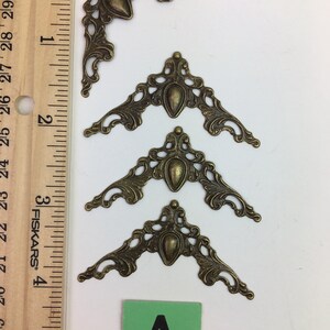 Filigree Vintage Style Fancy Book Corner Embellishments 4pc A - Bronze