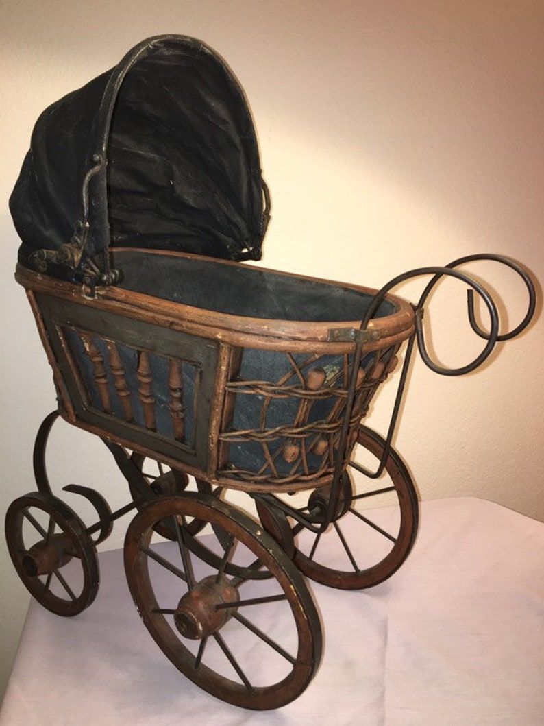 victorian pram