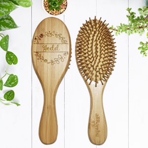 Custom Valentines Gift, Engraved Wooden Hairbrush, Gift for Mom, Daughter, Sweet Sixteen Gift, Birthday Gift, Gift for Her, Love you Gift