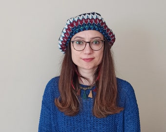 Stylish knitwear beret / hat / blue beret