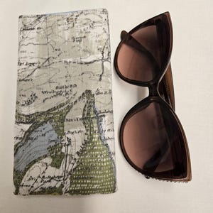 Map Eyeglass Case, Slip-In Sunglass Case, Padded Eyeglass Case, Cartographer Sunglass Holder, Padded Eyeglass Case, Reading Glasses Pouch