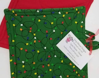 Agarraderas navideñas hechas a mano: salvamanteles navideños acolchados (juego de 2)