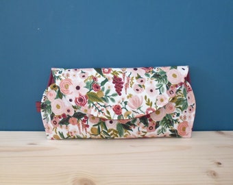 Etui à Lunettes en Tissu Molletonné Fleuri