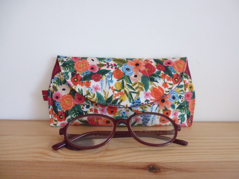 Etui à Lunettes en Tissu Fleuri Molletonné image 5