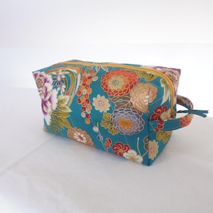 Trousse Cube en Tissu Japonais Matelassé et Coton Enduit