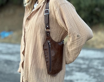 Real Leather Woman Zipper Holster Bag Handmade Leather Shoulder Bag Leather Festival Travel Bag Leather Woman Harness Bag gift for her