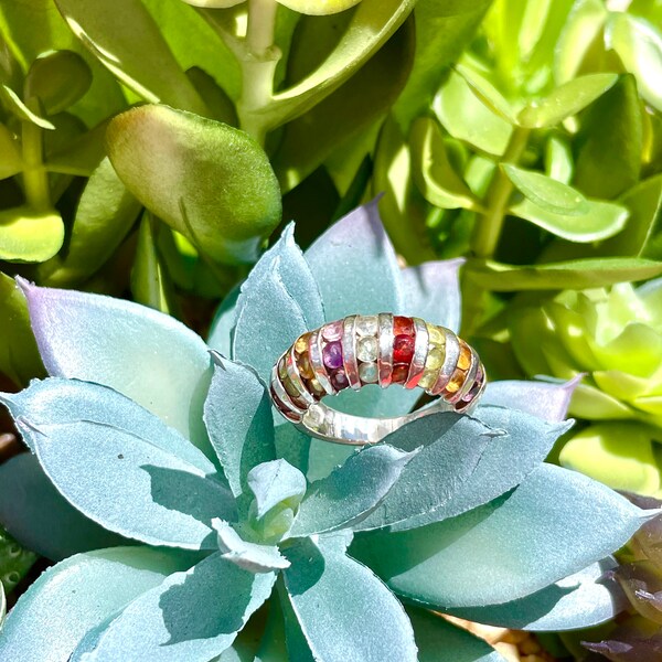 Vintage Multi Gem Amethyst Peridot Garnet Rainbow Stone Sterling Silver Ring 7