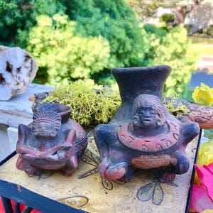 Antique Handmade Clay Mayan Aztec Tribal Vase Folk People Art Vessel Vase Set