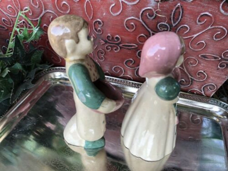 Vintage SF Pottery Porcelain Pilgrim Boy And Girl Art Figurines Decor