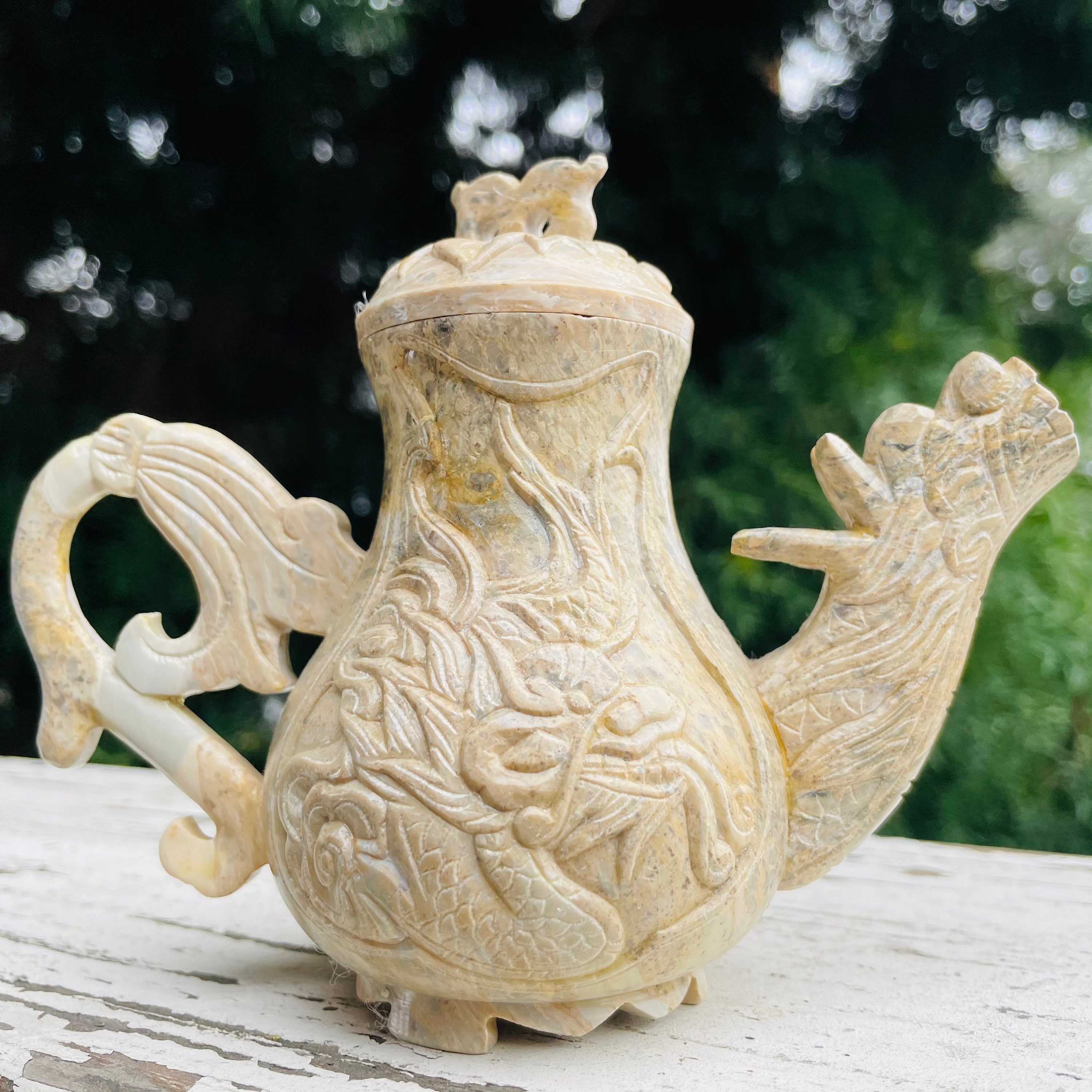 アンティークサイン入りアジアンストーン彫刻ドラゴン神話の生き物