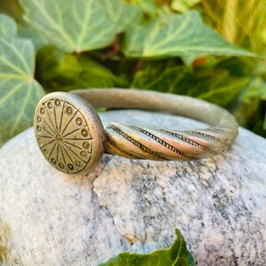 Gold Tone Brass Metal Antique Twisted Tribal Ethnic Hand Made Bracelet Bangle