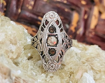 Bague ancienne art déco en filigrane ornée de 3 pierres en argent sterling 925 3,5 g taille 5