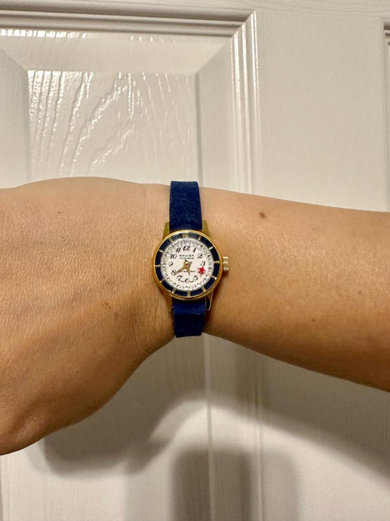 Ravisa Ladies Watch Manual Wind 17 Jewels Blue Leather Band  display picture 2