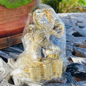 Art Form Enamel Jeweled Year of the Monkey Gold Trinket Box New Objet d&#39; Art 540