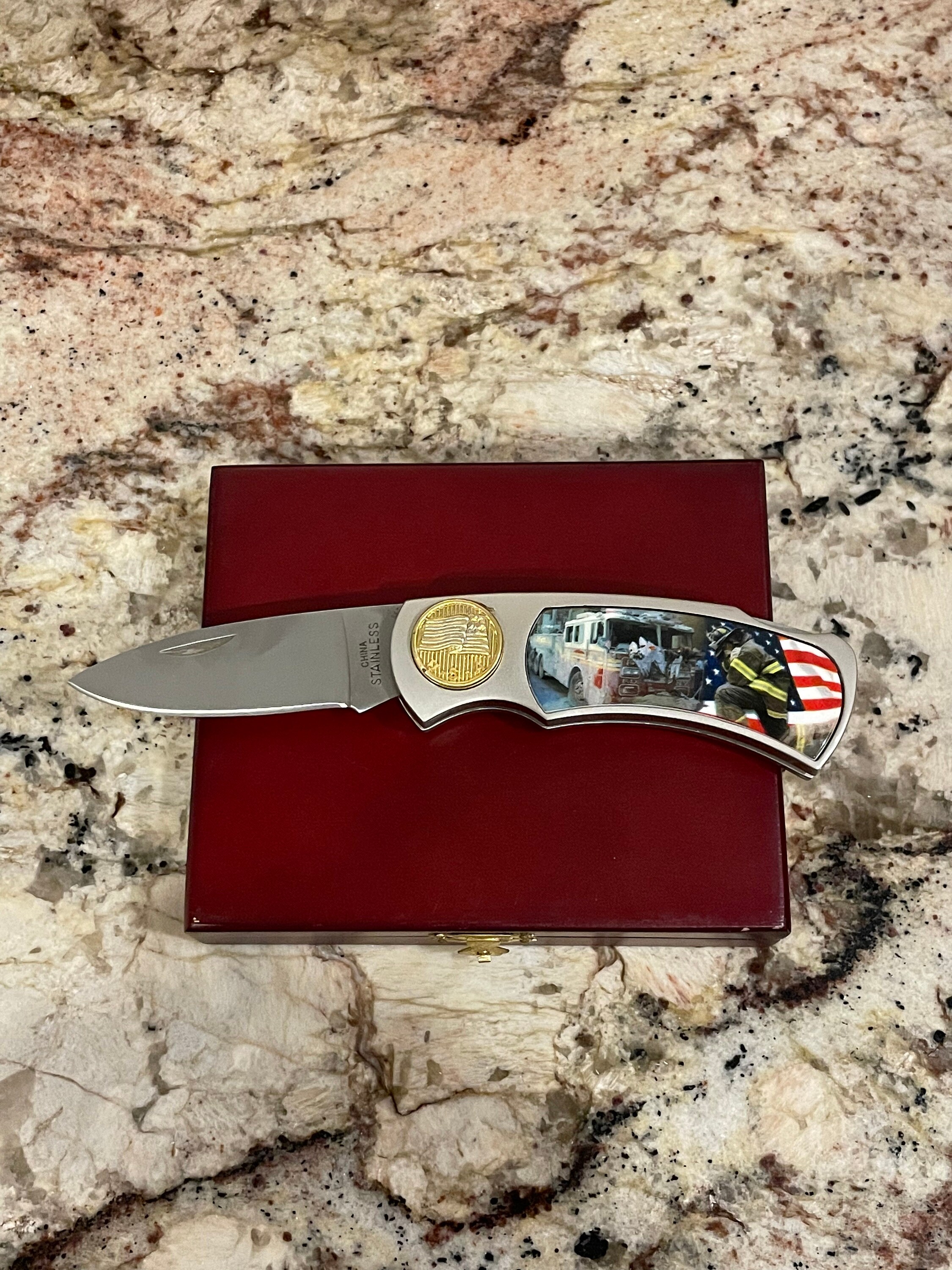 Folding Knife NY Fire Department 