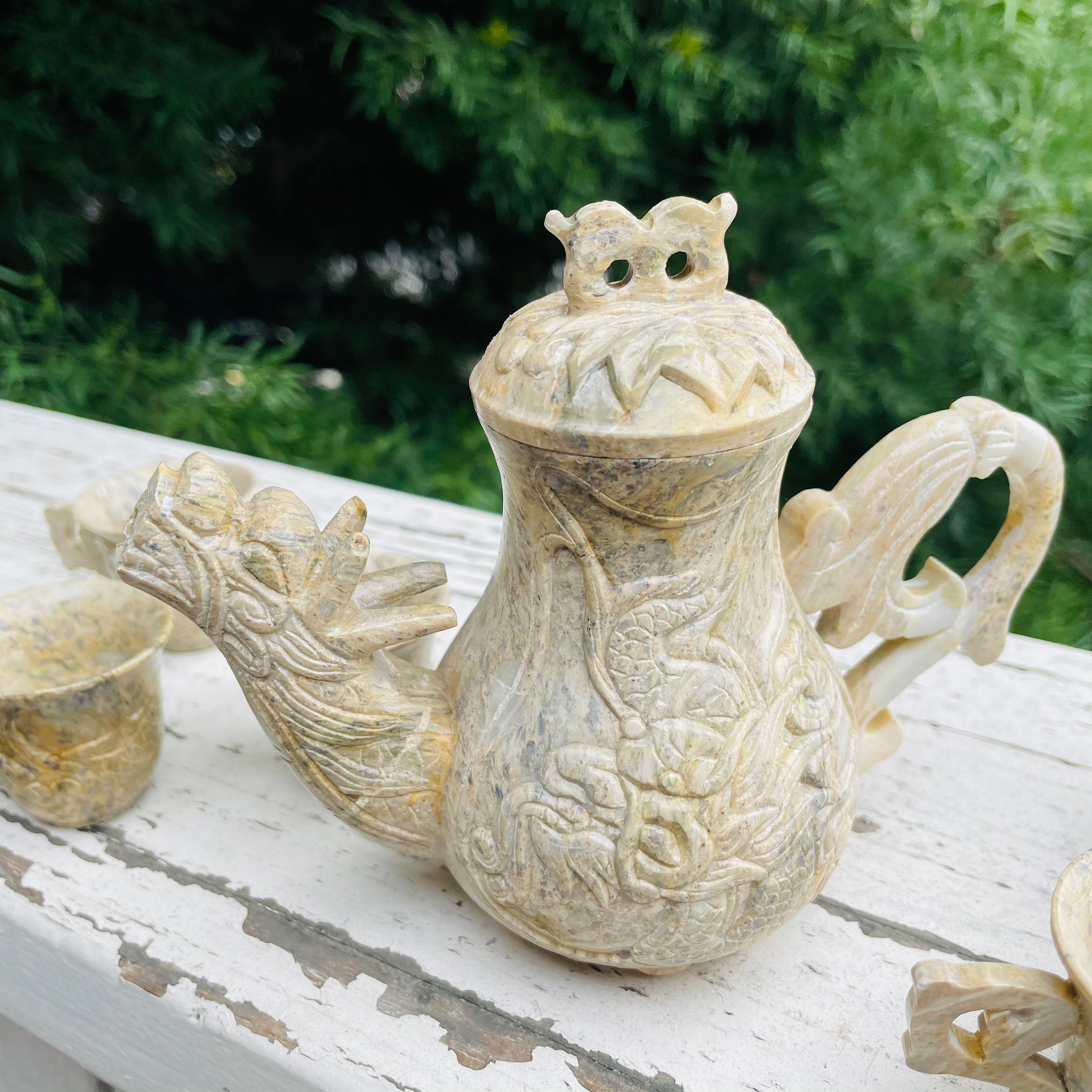 アンティークサイン入りアジアンストーン彫刻ドラゴン神話の生き物