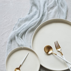 Grey Mist Boho Mariage Étamine table runner Ruban d’arche de mariage Centre de table de mariage Rustique Cérémonie de sable Décor rustique de tonnelle de mariage