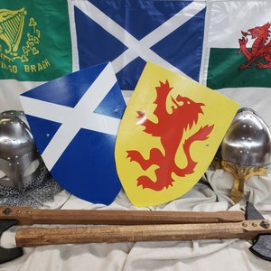 Battle Axe | Wooden Toy | Children&#39;s Wooden Axe | Children&#39;s Norman Axe | Children&#39;s Pick Axe