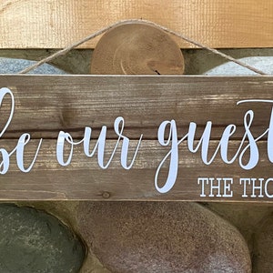 20” PERSONALIZED BE Our GUEST Sign Weathered Wood Pallet Sign, family, be our guest, family name,personalized family sign, custom gift