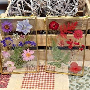 PRESSED FLOWER SUNCATCHER, dried flowers, framed glass original artwork, pressed flowers, original art, botanical art