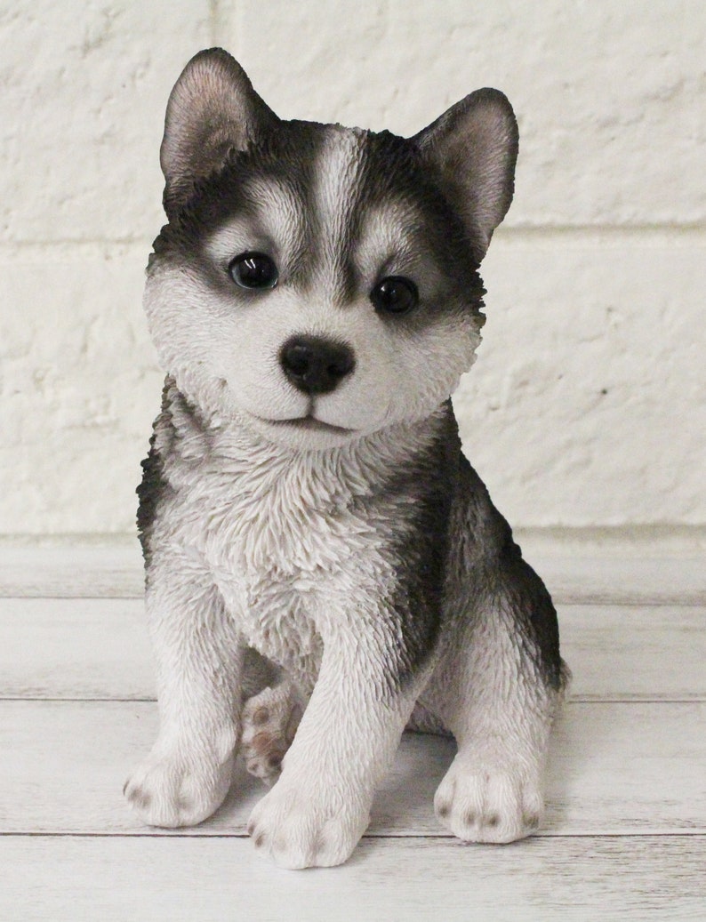 Husky Dog Figurine Statue Lifelike Animal Home Garden Decor Resin Collectible Outdoor Sculpture Lawn Patio Accents Yard image 1